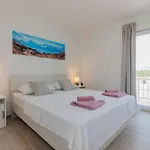 Vila Vera *