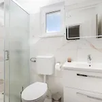 Vila Vera *
