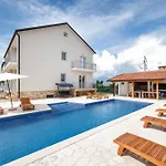 Vera Villa Benkovac