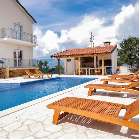 Villa Vera