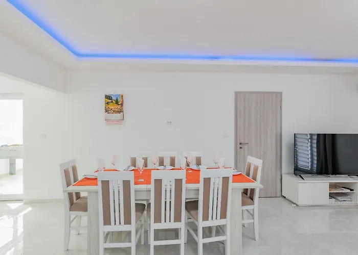 Vera Вилла Бенковац